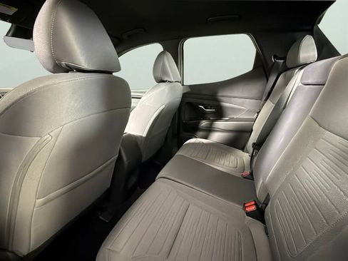 Used 2024 Hyundai Santa Cruz SE image 25