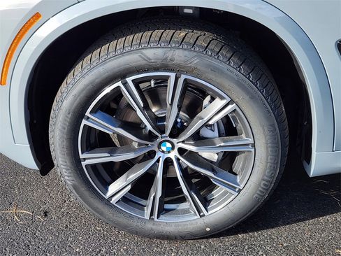 New 2026 BMW X5 xDrive40i image 7