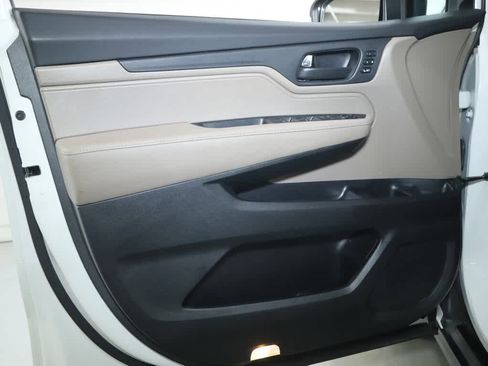 Used 2020 Honda Odyssey EX-L image 19