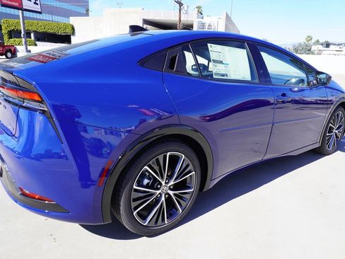 New 2026 Toyota Prius Limited image 4