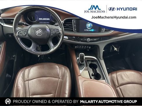 Used 2018 Buick Enclave Avenir w/ Avenir Technology Package image 24