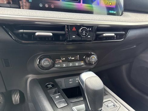 New 2026 Nissan Kicks SV FWD image 24