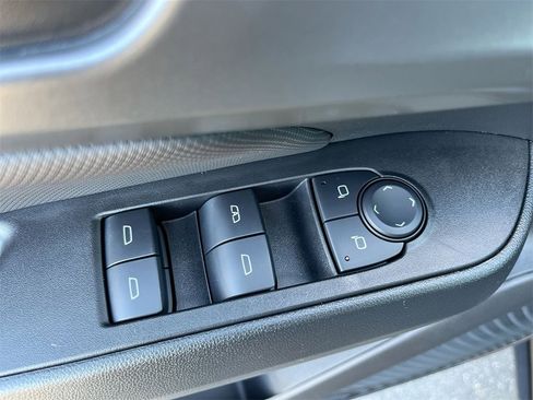 New 2025 Chevrolet Equinox EV RS image 23