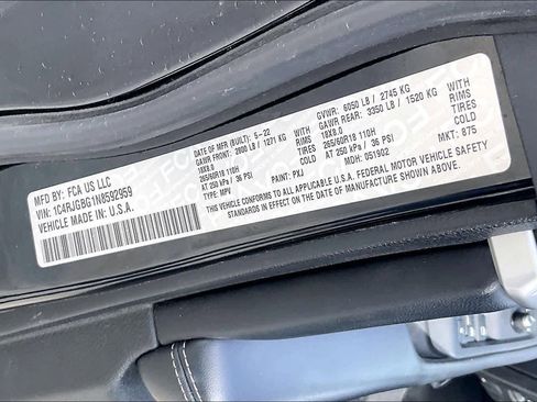 Certified 2022 Jeep Grand Cherokee Limited image 33