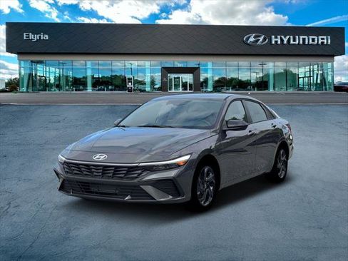 New 2026 Hyundai Elantra Sport FWD image 1