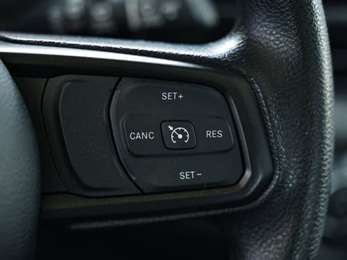 Used 2024 Jeep Wrangler Unlimited Sport AWD/4WD image 34