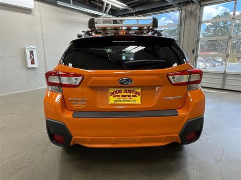 Used 2018 Subaru Crosstrek 2.0i Premium image 4