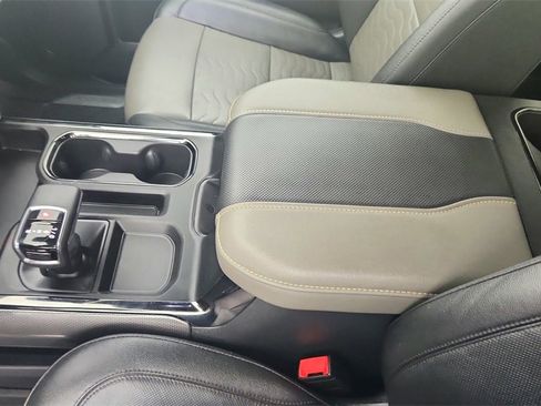 Used 2023 Chevrolet Silverado 1500 ZR2 w/ Technology Package image 21