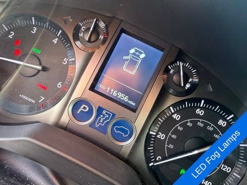 Used 2014 Lexus GX 460 w/ Premium Package AWD/4WD image 18