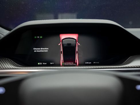 Used 2022 Tesla Model S Plaid image 44