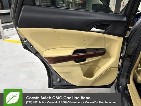 Used 2010 Honda Crosstour EX-L image 14