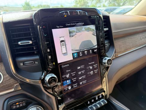 Used 2019 RAM 1500 Limited RWD image 19