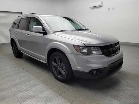 Used 2020 Dodge Journey Crossroad image 13