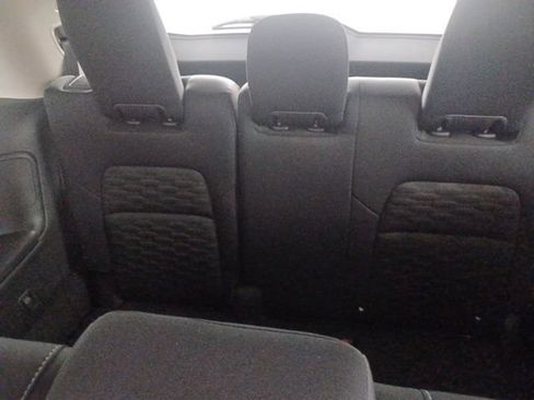 Used 2024 Nissan Pathfinder SV FWD image 15
