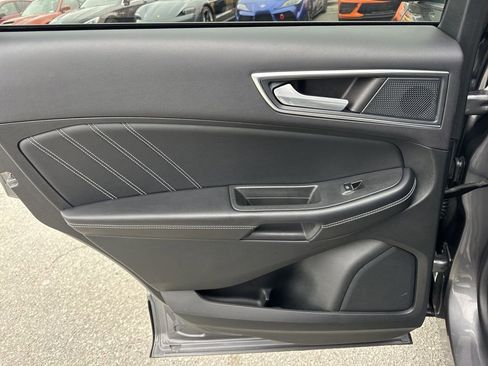 Used 2024 Ford Edge ST image 28