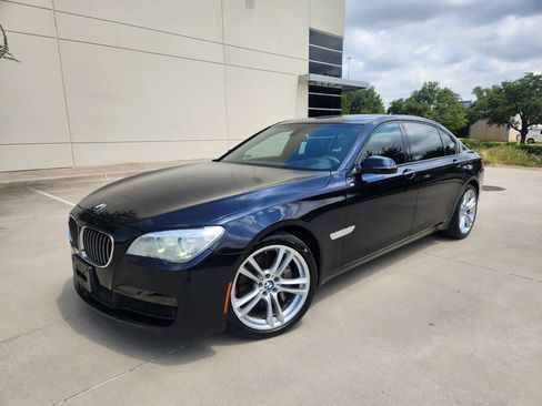 Used 2014 BMW 740Li image 4
