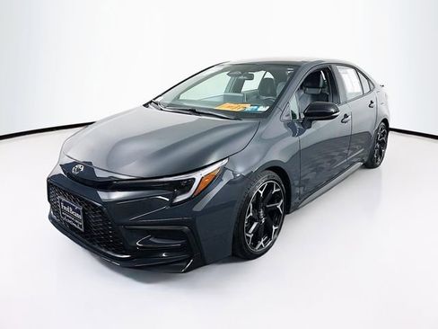 Used 2025 Toyota Corolla FX w/ Convenience Package image 5