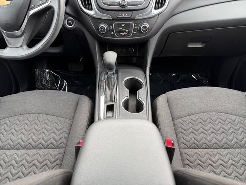 Used 2022 Chevrolet Equinox LT FWD image 13