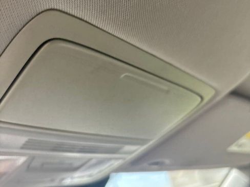 Used 2018 Honda Accord LX image 12