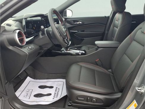 New 2026 Chevrolet Trax RS w/ Driver Confidence Package FWD image 14