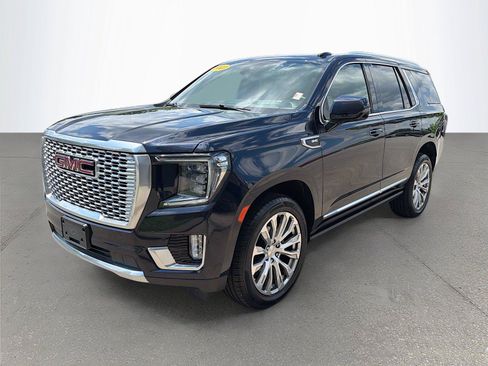 Used 2023 GMC Yukon Denali AWD/4WD image 8