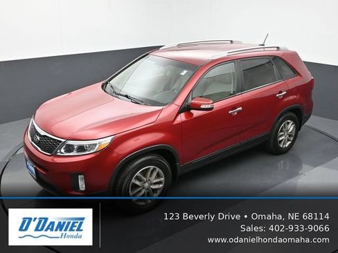 Used 2014 Kia Sorento LX FWD image 16