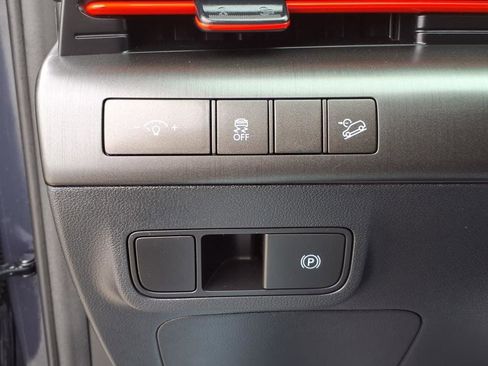 Used 2024 Hyundai Kona N Line image 17