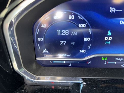 Used 2023 Chevrolet Silverado 1500 LT AWD/4WD image 20