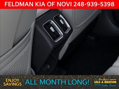 New 2025 Kia Sorento S w/ Panoramic Sunroof Package image 27