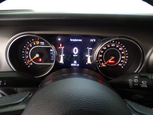 Certified 2022 Jeep Wrangler Unlimited Sport w/ Sun And Sound Package image 17