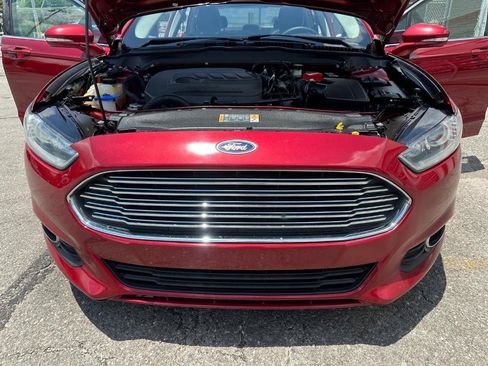 Used 2015 Ford Fusion SE w/ Equipment Group 202A FWD image 34