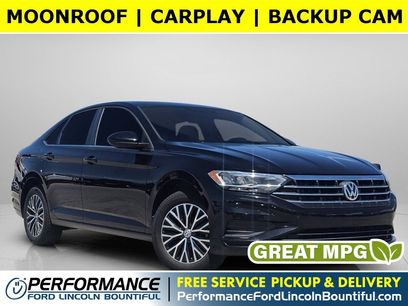 Used 2020 Volkswagen Jetta SE w/ SE Cold Weather Package