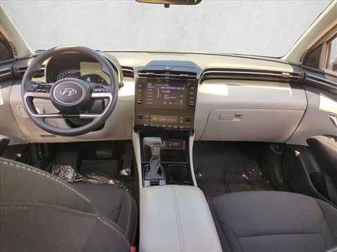 Used 2024 Hyundai Tucson SEL FWD image 17