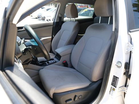 Used 2019 Hyundai Tucson SEL w/ Cargo Package AWD/4WD image 9