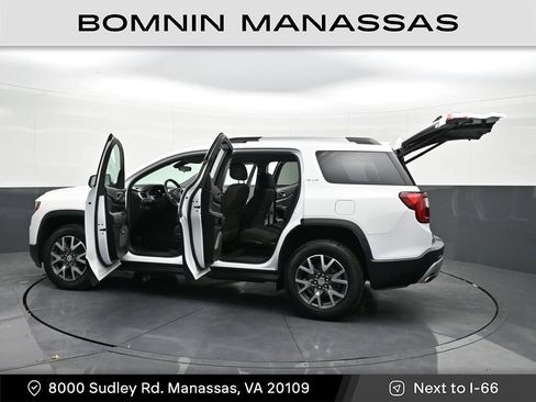 Used 2023 GMC Acadia SLE w/ Driver Convenience Package image 41