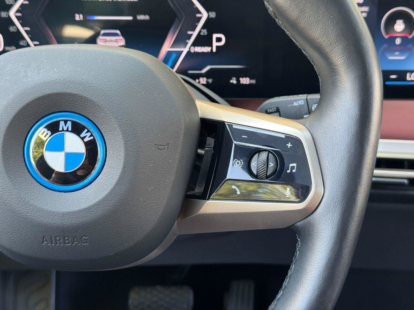 Used 2023 BMW iX M60 w/ Executive Package AWD/4WD image 22