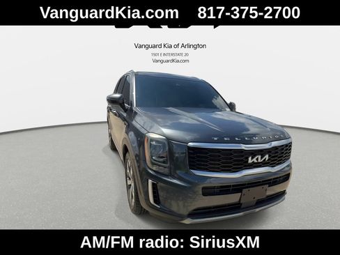 Used 2022 Kia Telluride S FWD image 3