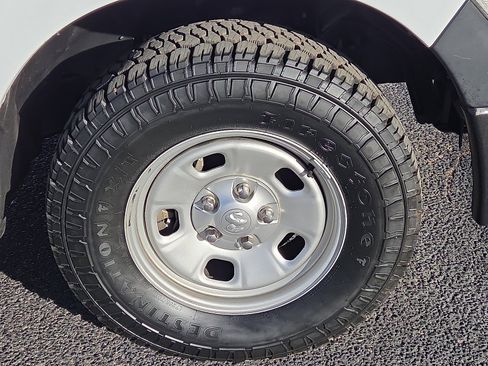 Used 2019 RAM 1500 Tradesman image 6