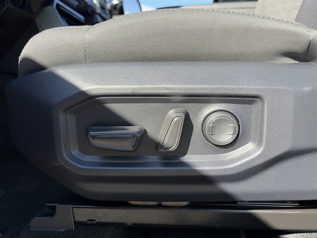 Used 2025 Toyota Sequoia SR5 w/ TRD Sport Package AWD/4WD image 21