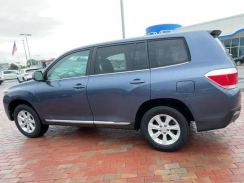 Used 2011 Toyota Highlander 4WD image 7
