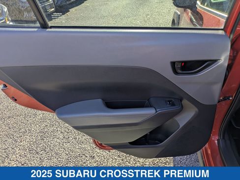 Certified 2025 Subaru Crosstrek 2.0i Premium image 28