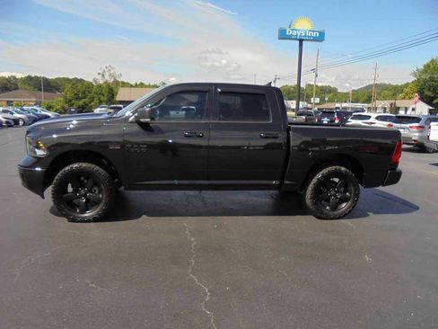 Used 2018 RAM 1500 Big Horn AWD/4WD image 1