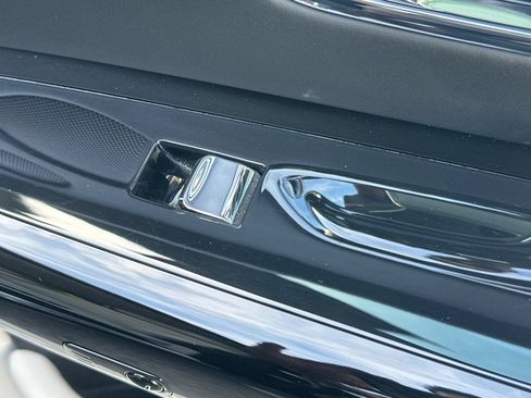 Certified 2018 Rolls-Royce Phantom Extended Wheelbase RWD image 17