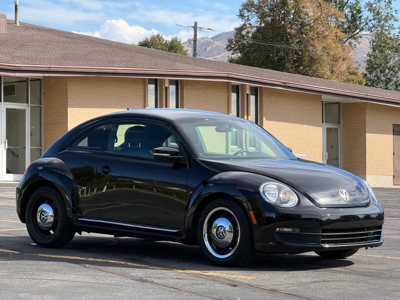 Used 2012 Volkswagen Beetle 2.5 FWD image 7