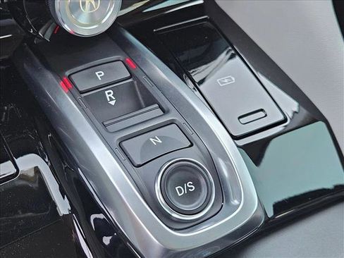 Used 2024 Acura MDX FWD w/ Technology Package image 11