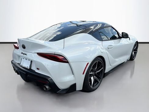 Used 2022 Toyota Supra 3.0 image 3