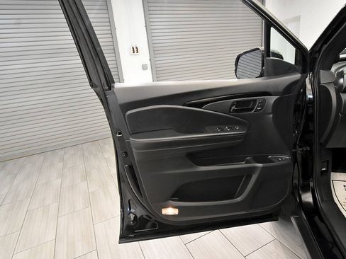 Used 2023 Honda Passport Elite image 15