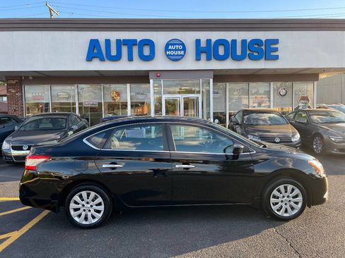 Used 2013 Nissan Sentra S image 9
