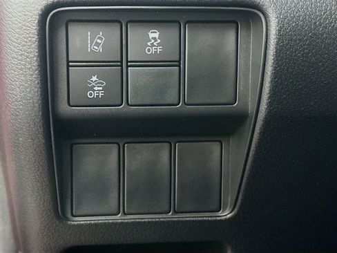 Used 2021 Honda CR-V Special Edition image 16