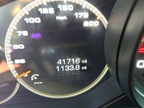 Used 2020 Porsche Panamera 4S image 15